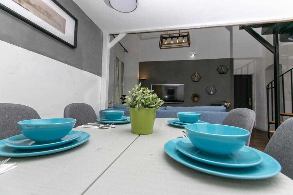 Horizon Studio Apartments *Top Location* エルサレム エクステリア 写真