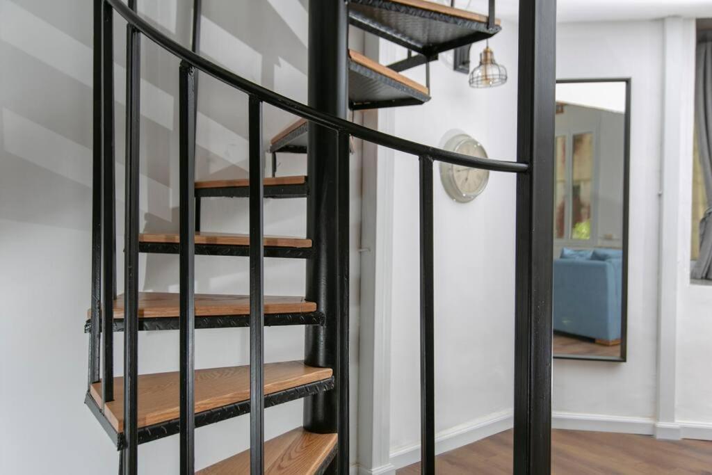 Horizon Studio Apartments *Top Location* エルサレム エクステリア 写真