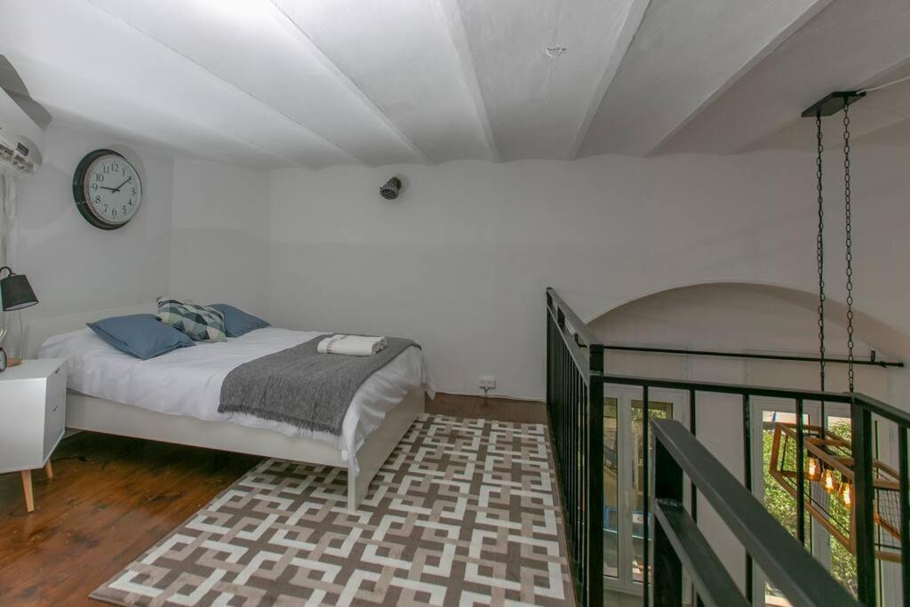 Horizon Studio Apartments *Top Location* エルサレム エクステリア 写真